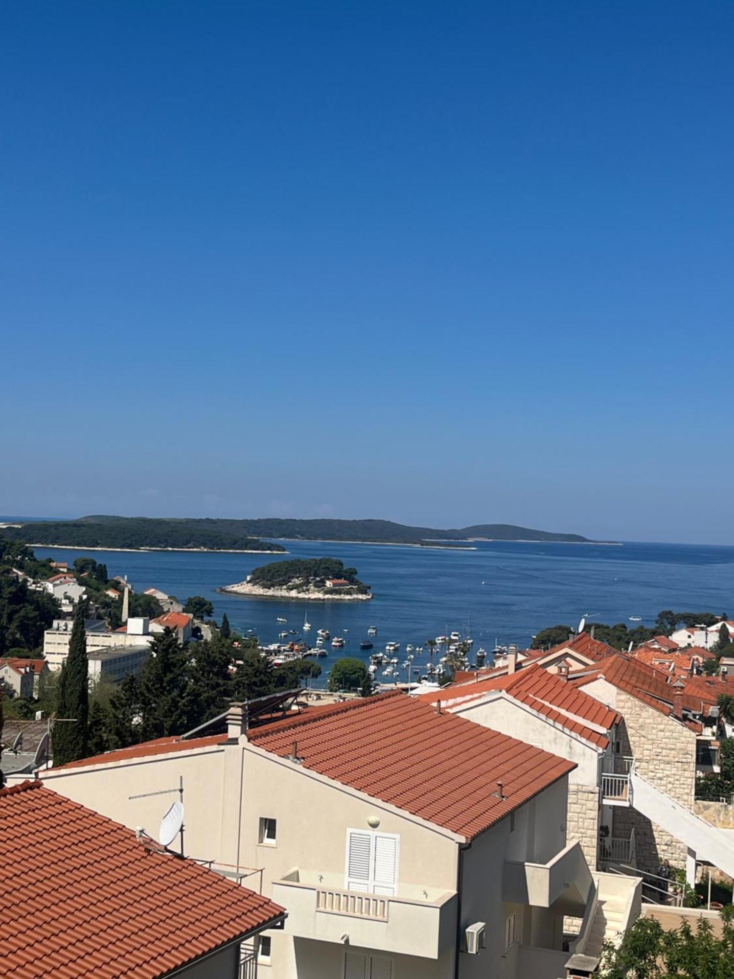 Apartment Bozo Hvar Town Eksteriør bilde