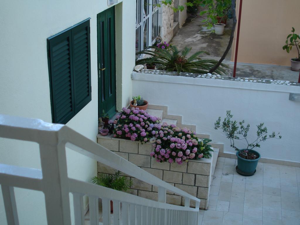 Apartment Bozo Hvar Town Eksteriør bilde