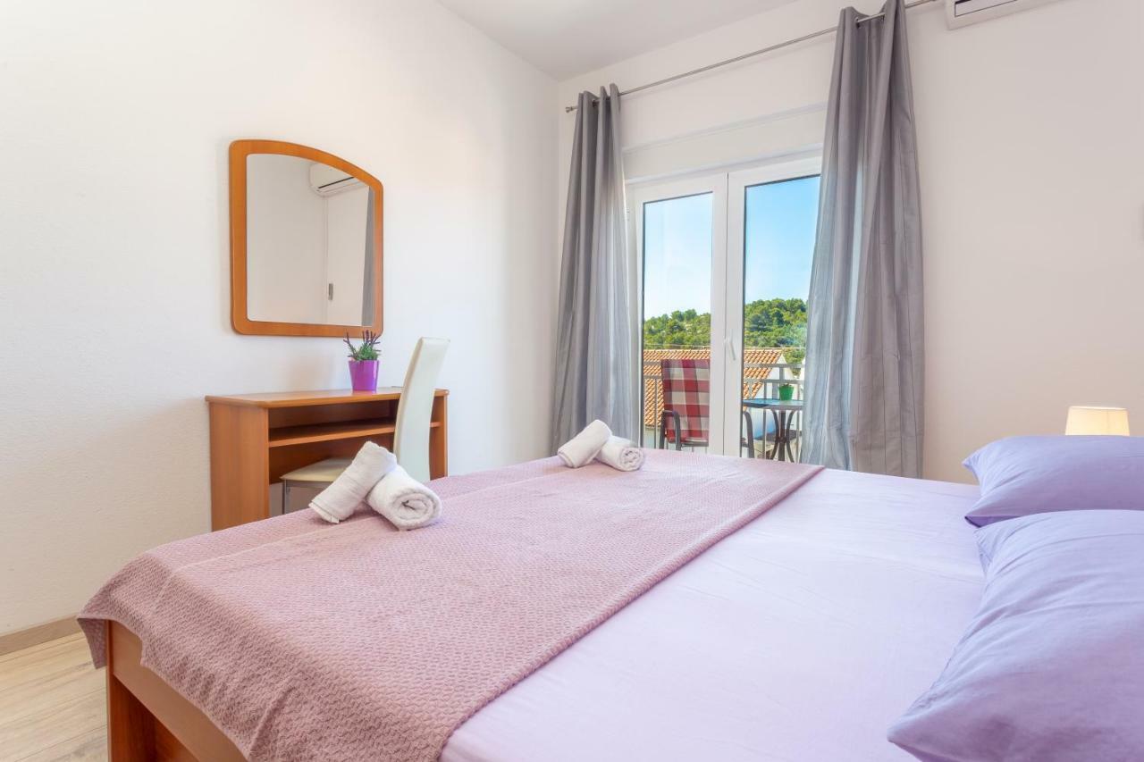 Apartment Bozo Hvar Town Eksteriør bilde