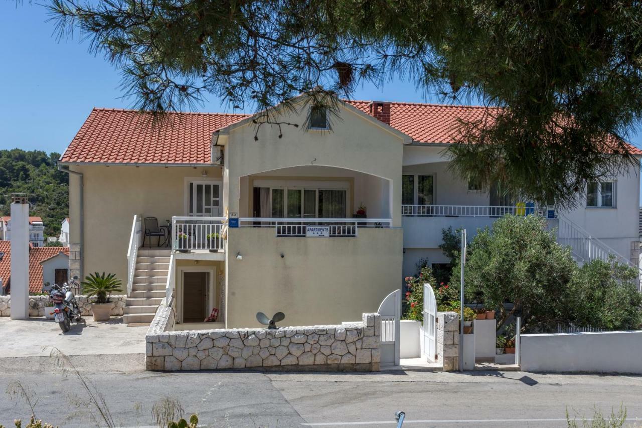 Apartment Bozo Hvar Town Eksteriør bilde
